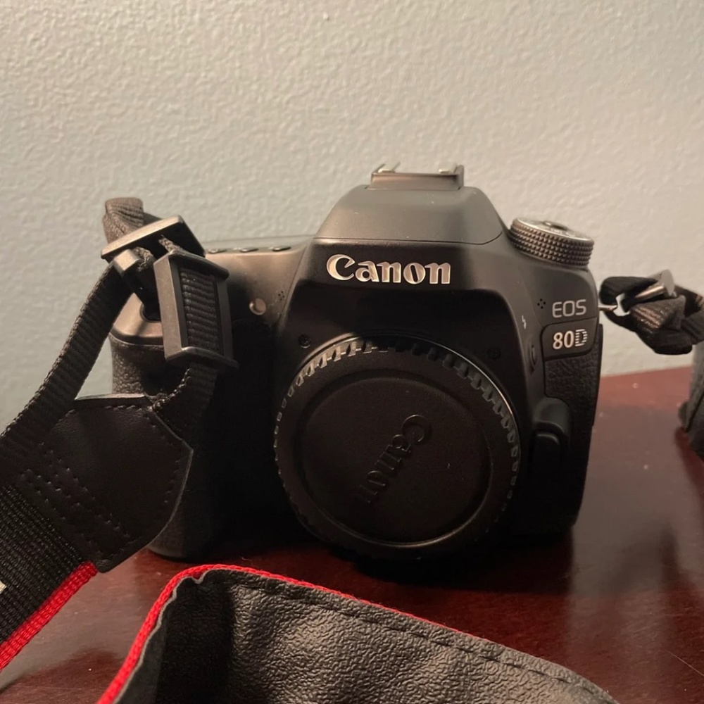 Canon 80D Camera (Body Only)
